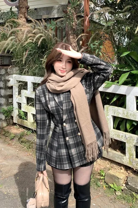 TANNI JACKET  hover